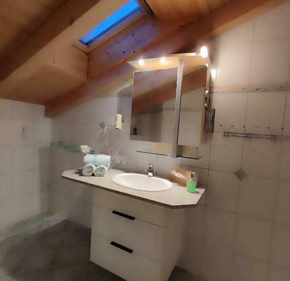 Номер Стандарт, Haus Kristall