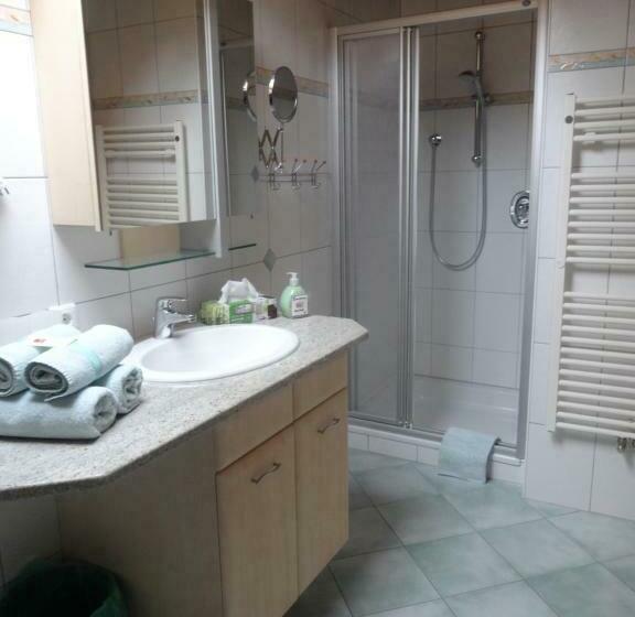 Номер Стандарт, Haus Kristall