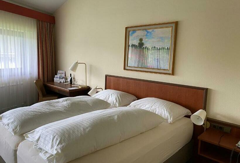 Номер Стандарт Индивидуальный, Landzeit Restaurant Angath