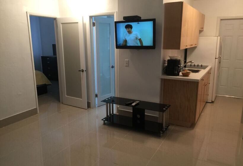 Апартаменты 1 Спальня, Pelican By The Sea