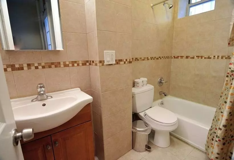 اتاق استاندارد, Rostel Hostel