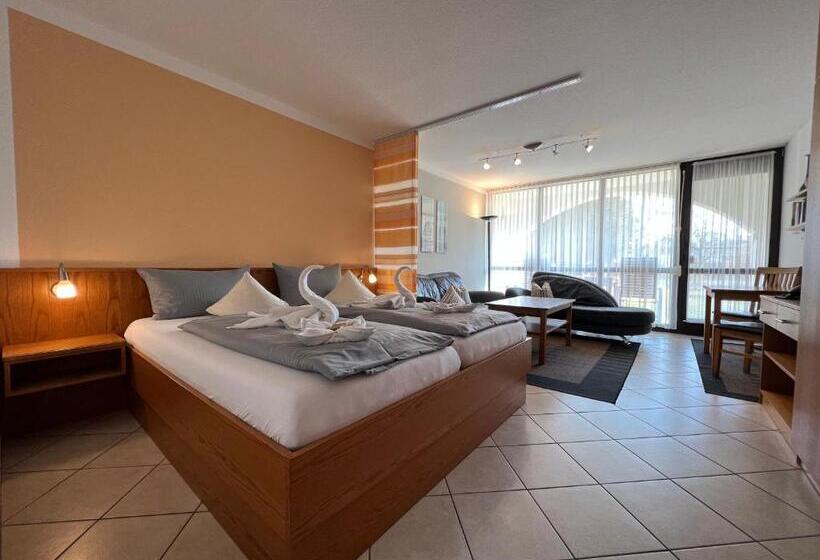 带1个卧室的带阳台的公寓, Schloss Kirchham