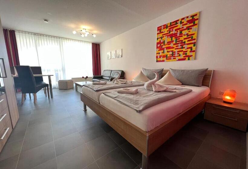 带1个卧室的带阳台的公寓, Schloss Kirchham