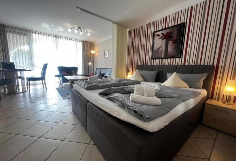 带1个卧室的带阳台的公寓, Schloss Kirchham