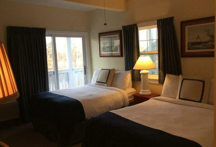 Номер Стандарт 2 Двуспальные Кровати, The Beach Rose Inn