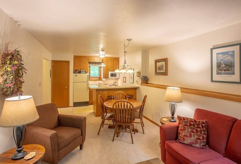 جناح, The Inn At Little Sister Hill