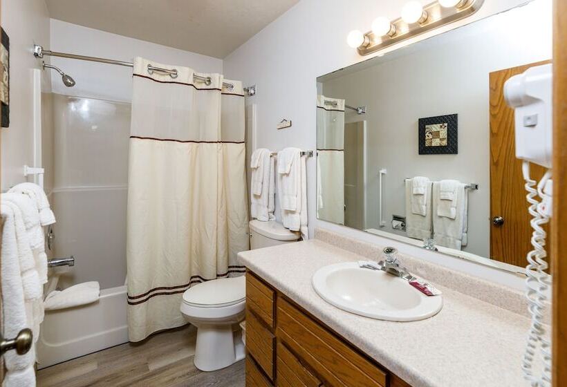 جناح غرفتين نوم, The Inn At Little Sister Hill