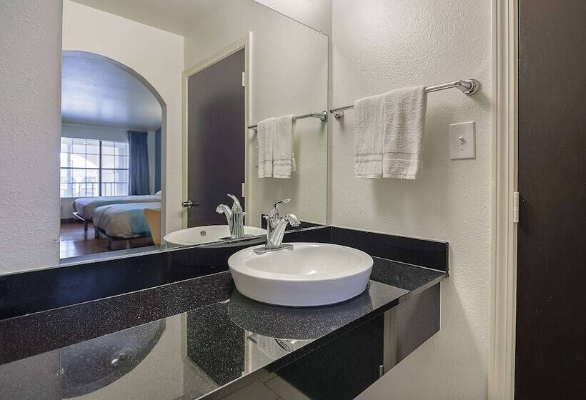 디럭스 룸, Motel 6 Canton, Tx