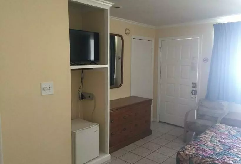 Classic Quadruple Occupancy Room