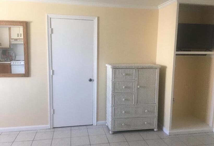 Студия Стандарт, Ocean Cove Motel