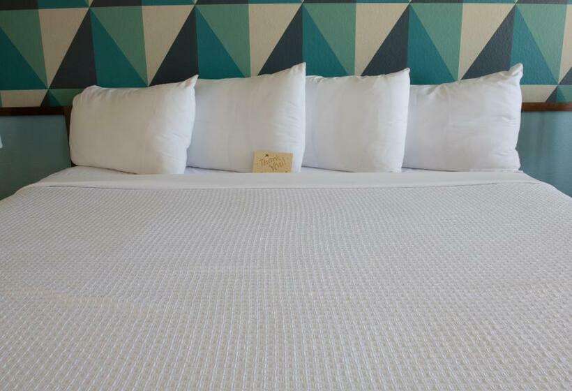 اتاق استاندارد با تخت بزرگ, The Ocean Front At Seaside