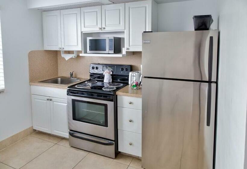 إستوديو قياسى, Prestige Hotel Vero Beach