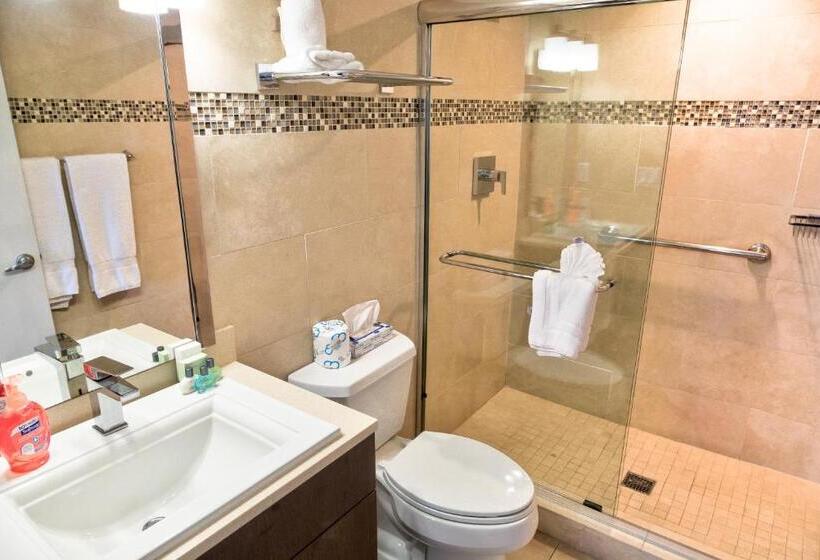 스탠다드 스튜디오 킹침대, Prestige Hotel Vero Beach