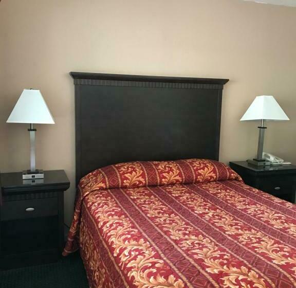 スタンダードルーム, Townhouse Motel