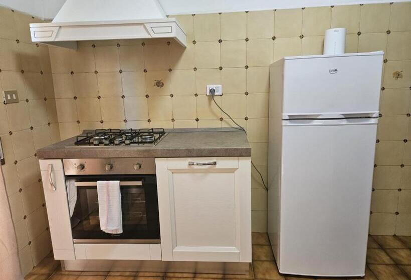 スタンダードルーム, Bed And Breakfast Demma