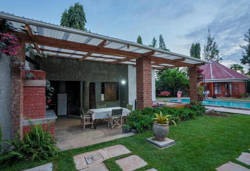 فيلا 3 غرف نوم, Sprunger Avenue   Tulia Homes