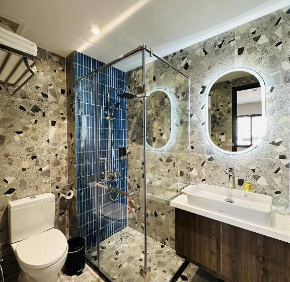 اتاق استاندارد چهار تخته, Hải Long Hotel 2