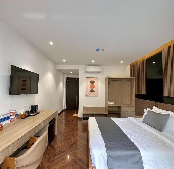 اتاق لوکس با بالکن, Hải Long Hotel 2