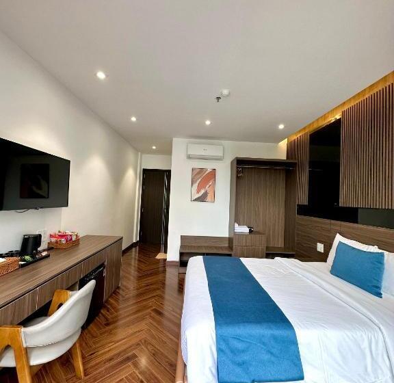 اتاق لوکس با بالکن, Hải Long Hotel 2