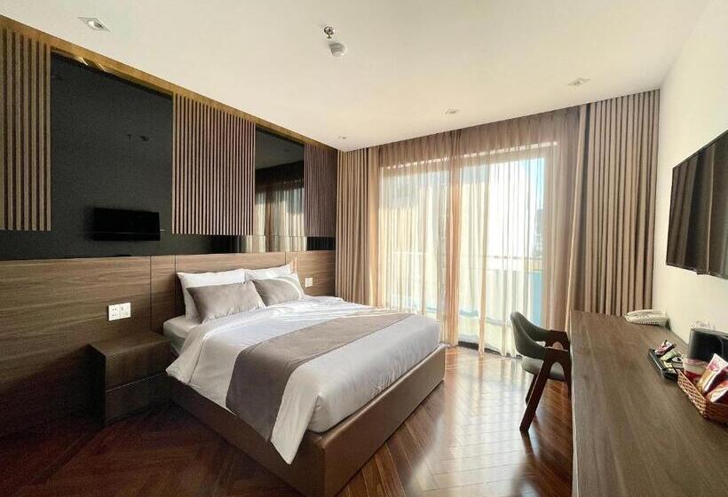 اتاق لوکس با بالکن, Hải Long Hotel 2