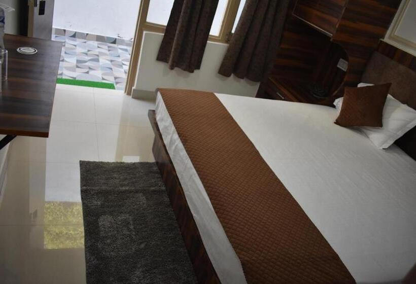 豪华房间, Chopta House Hotel And Restaurant