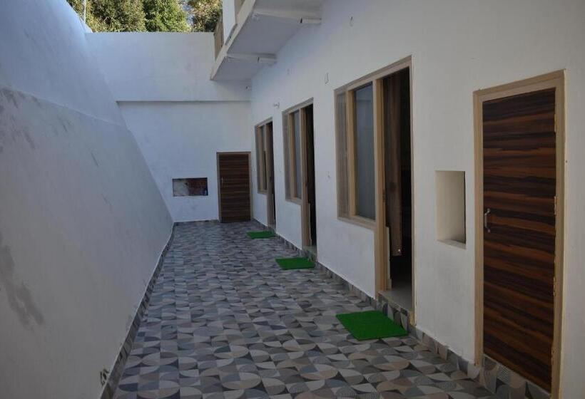 디럭스 룸, Chopta House Hotel And Restaurant