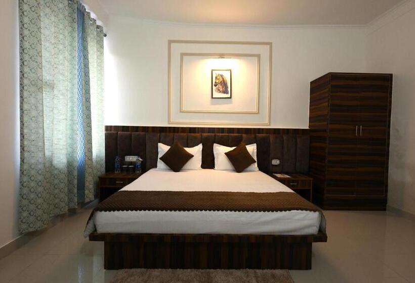 수피리어 룸, Chopta House Hotel And Restaurant