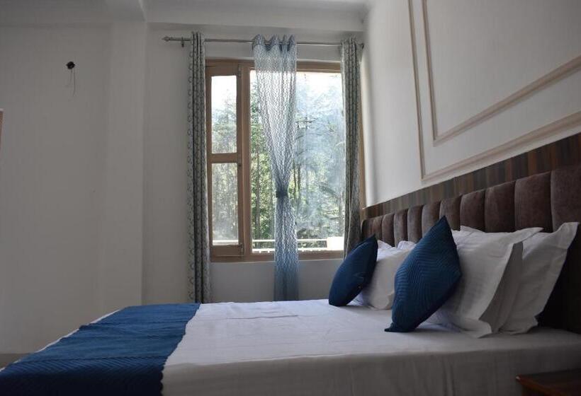 패밀리 스위트, Chopta House Hotel And Restaurant