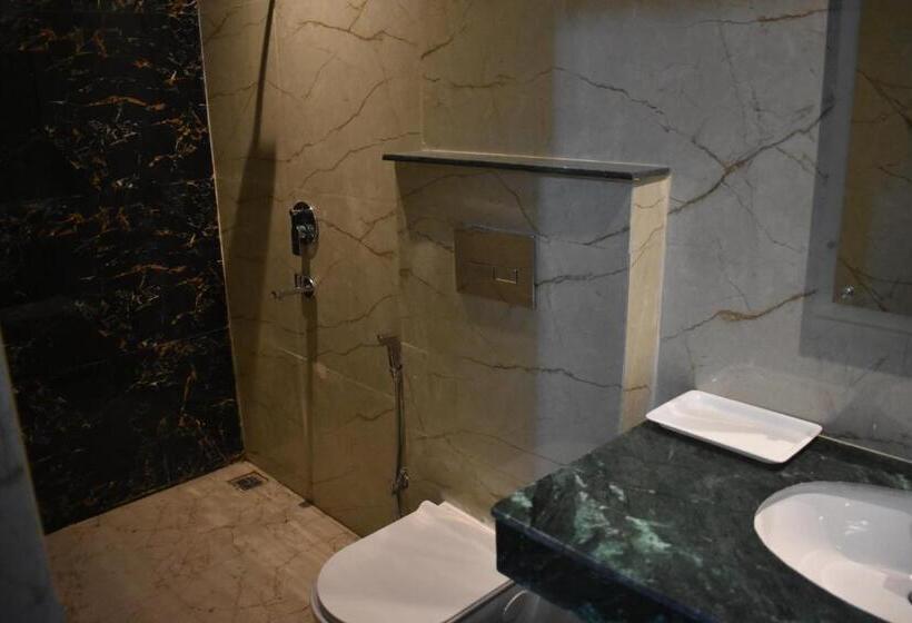 디럭스 룸, Chopta House Hotel And Restaurant