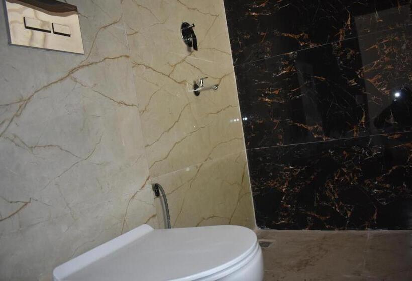 디럭스 룸, Chopta House Hotel And Restaurant