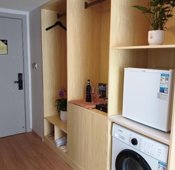 이그제큐티브 룸, Guangzhou Xintai