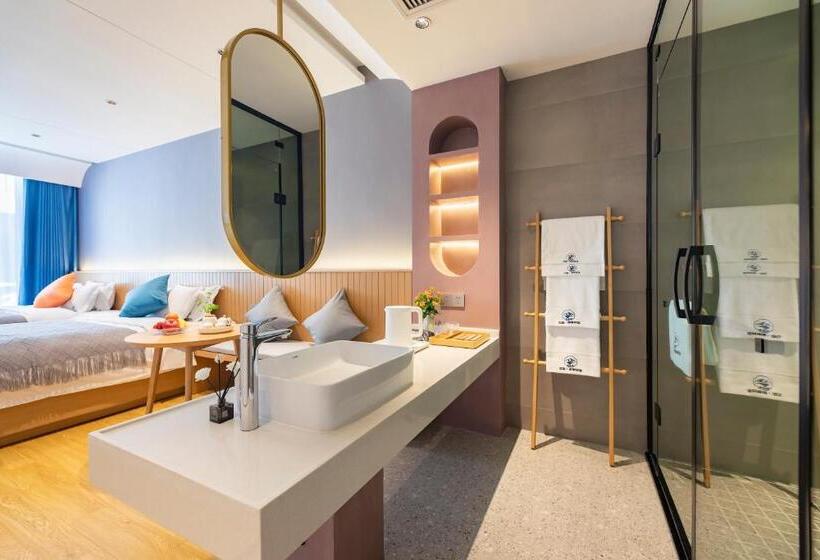 Номер Премиум, Mount Huangshan Yunqi Kinship B&b   Huangshan Mountain Scenic Area Tangkou South Gate Interchange Ce