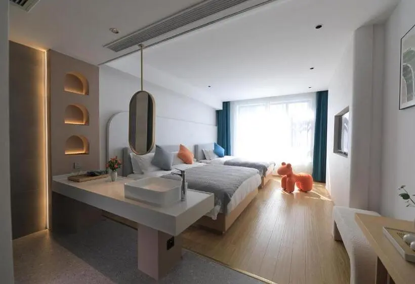 デラックスファミリールーム, Mount Huangshan Yunqi Kinship B&b   Huangshan Mountain Scenic Area Tangkou South Gate Interchange Ce