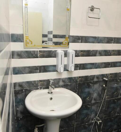 Chambre Deluxe, Treebo Park Palace