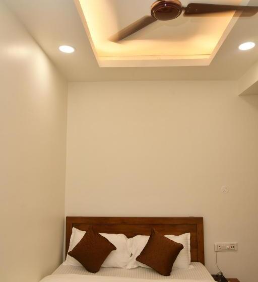 Quarto Estandar, Treebo Park Palace