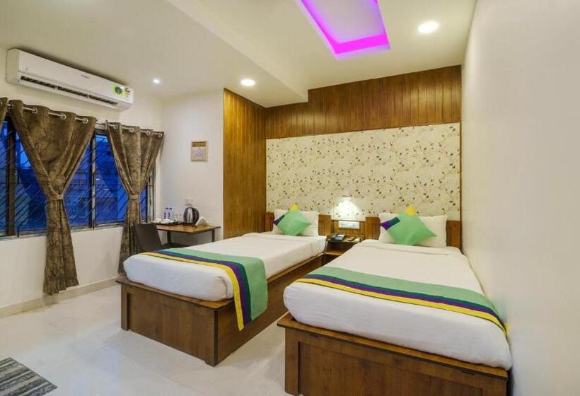 Chambre Deluxe, Treebo Park Palace