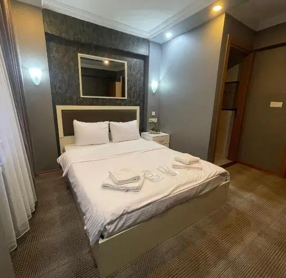Standard Kolmen Hengen Huone, Ufuk Otel