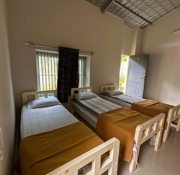 스탠다드 트리플 룸, Rac Adventure Camp By Lexstays,near Isha Foundation