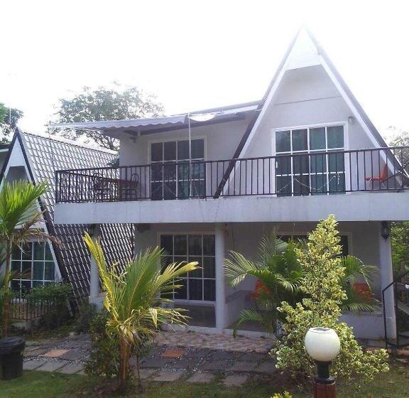 Семейный Номер, Water Hill Resort