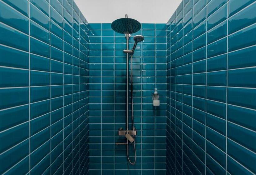 Quarto Estandar Banheiro Compartilhado, 11+1 By Tumo