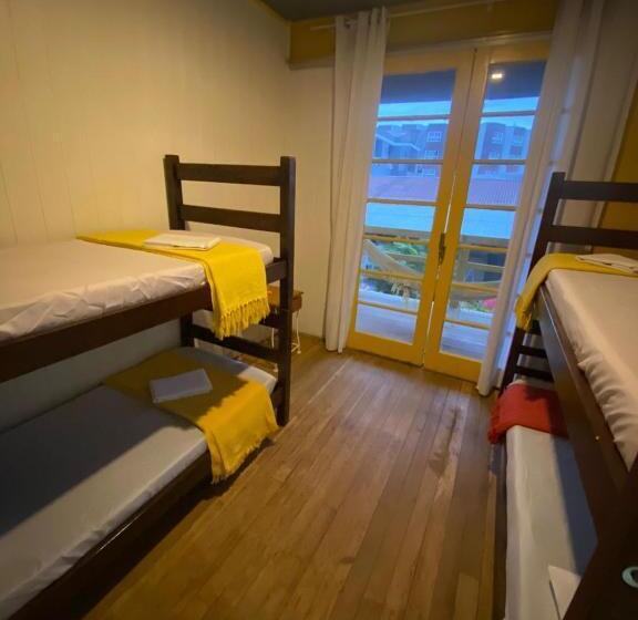 سرير فى غرفة مشتركه, Casa Andalucia