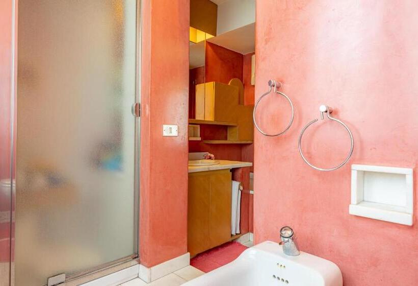 חדר סטנדרט נוף לגינה, B&b Villa Ghira Como