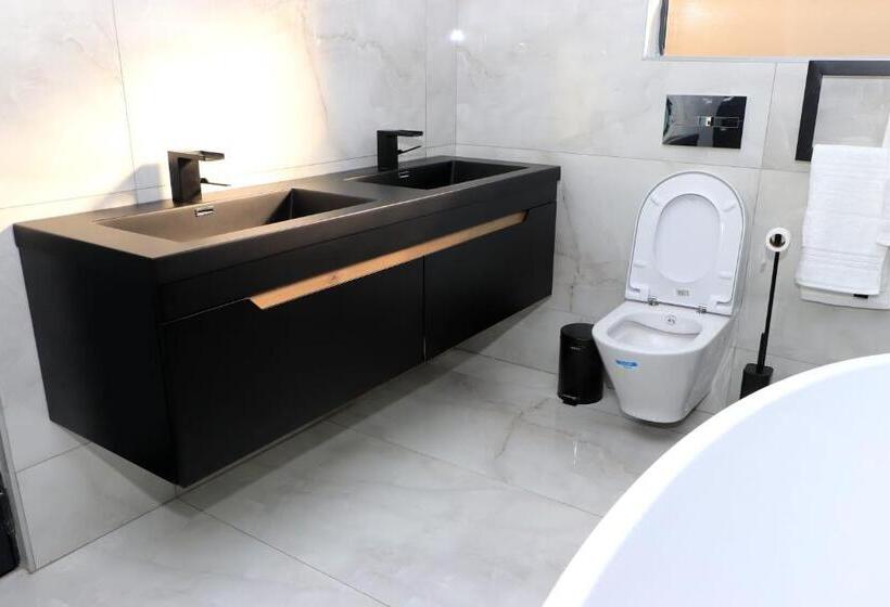 キングサイズベッドのデラックスルーム, The Residence Villa