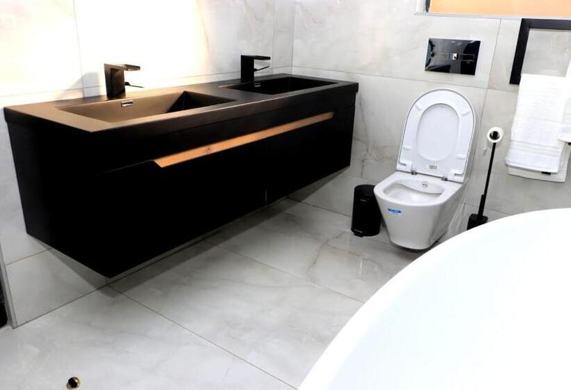 キングサイズベッドのデラックスルーム, The Residence Villa