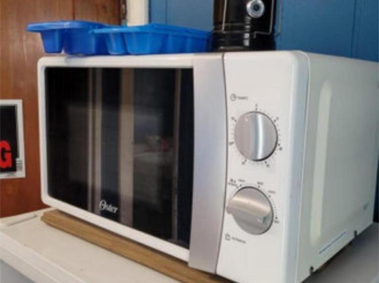 سوییت با چشم‌انداز دریا, Dockside Utila Ocean Front Suites