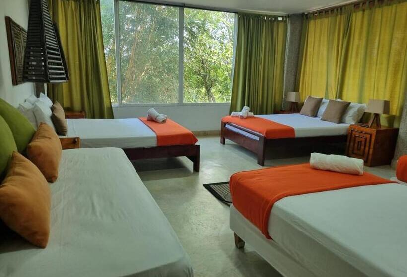 חדר משפחתי, Ekoparque Lunaforest