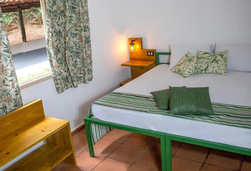 اتاق استاندارد سه نفره, Green Haven Hostel Ilha Anchieta