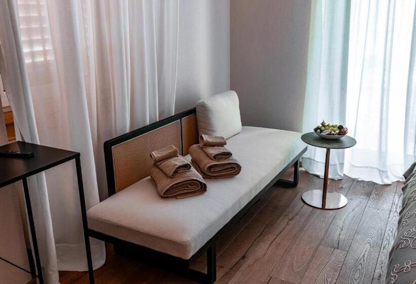 발코니 디럭스 룸, Vila Serenata