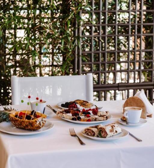 발코니 디럭스 룸, Vila Serenata