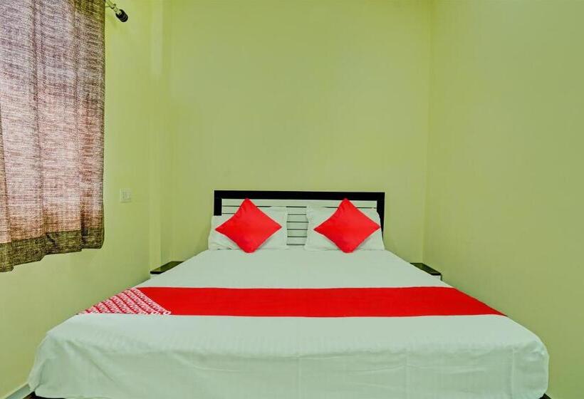 Triple Classic Room, Oyo Flagship Hotel Bliss Inn